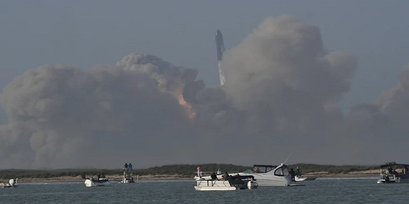 انفجار المركبة الفضائية SpaceX يؤدي إلى دعوى قضائية كبرى ضد FAA! 